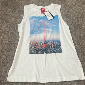 NWT Nike Sportswear Graphic Tank Top XS